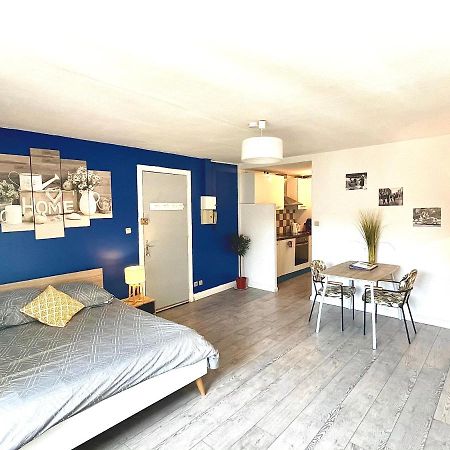 Appartement Entier Moissac Centre 30 M2 Calme Avec Cour Interieure Pour Velos A 50M Du Marche De Moissac Exteriör bild
