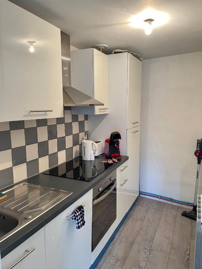 Appartement Entier Moissac Centre 30 M2 Calme Avec Cour Interieure Pour Velos A 50M Du Marche De Moissac Exteriör bild