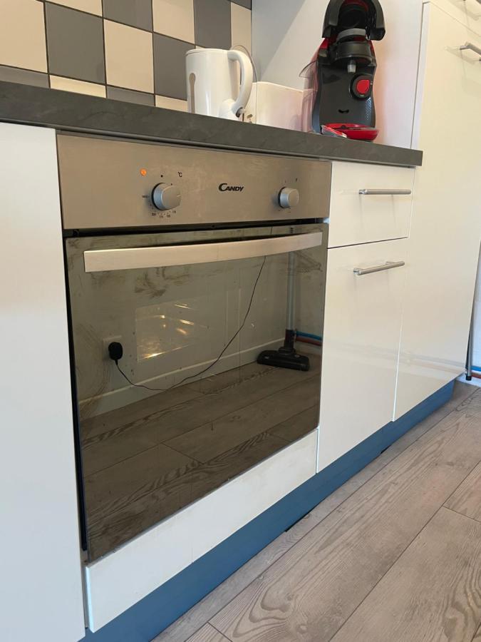 Appartement Entier Moissac Centre 30 M2 Calme Avec Cour Interieure Pour Velos A 50M Du Marche De Moissac Exteriör bild