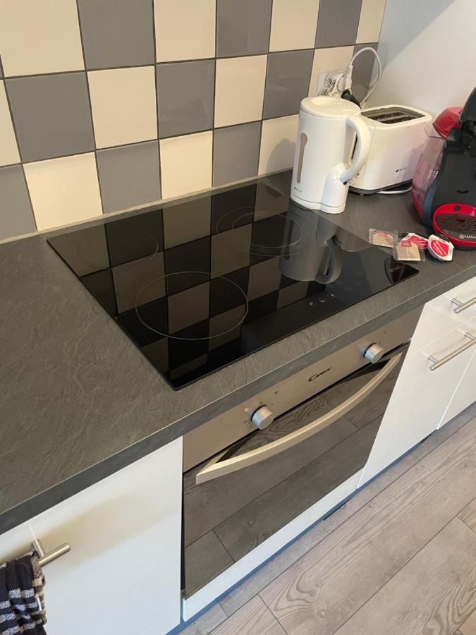 Appartement Entier Moissac Centre 30 M2 Calme Avec Cour Interieure Pour Velos A 50M Du Marche De Moissac Exteriör bild